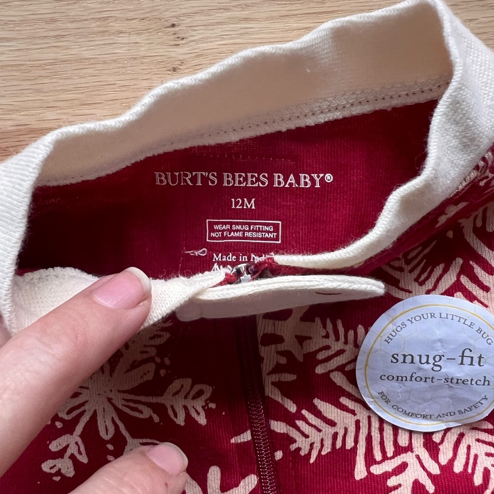 NWT Burt’s Bees Baby Christmas Footie PJ’s